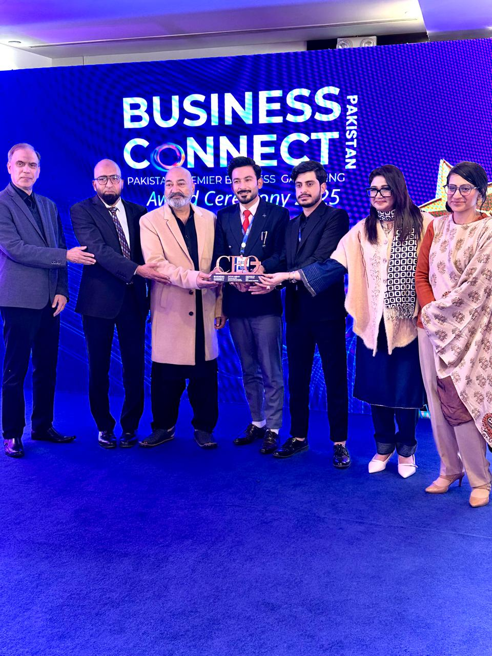 Zafar Abbas receiving recognition at the Business Connect Pakistan award ceremony